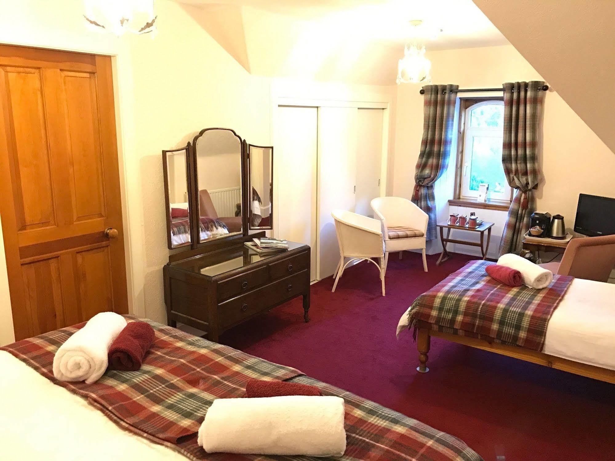 Rossmor Bed & Breakfast Grantown-on-Spey Exterior foto