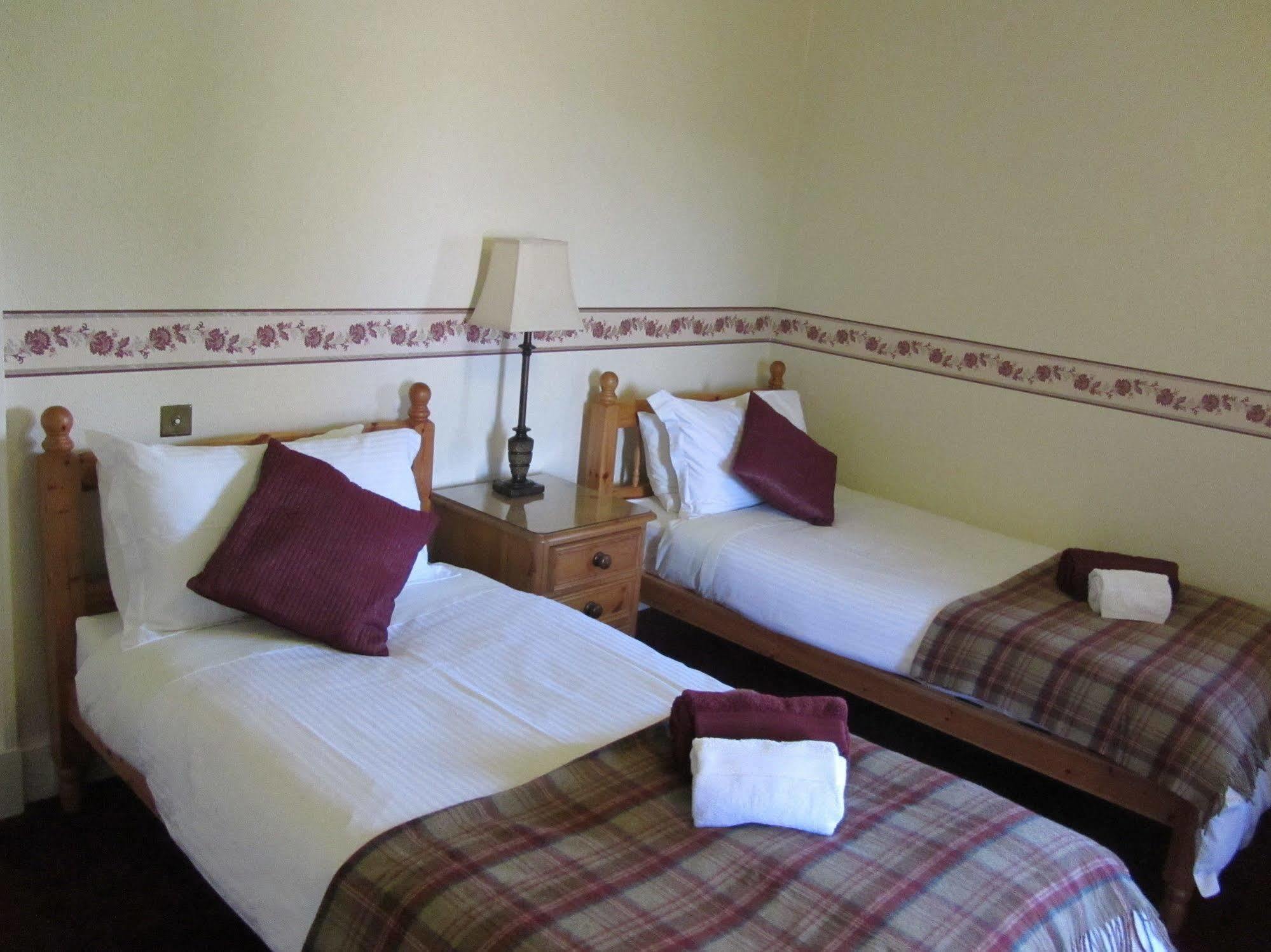 Rossmor Bed & Breakfast Grantown-on-Spey Exterior foto