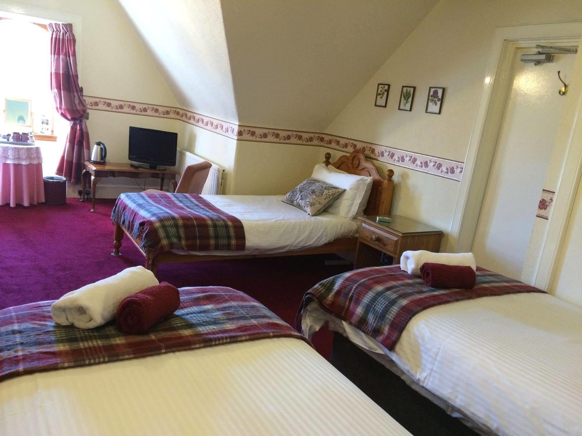 Rossmor Bed & Breakfast Grantown-on-Spey Exterior foto