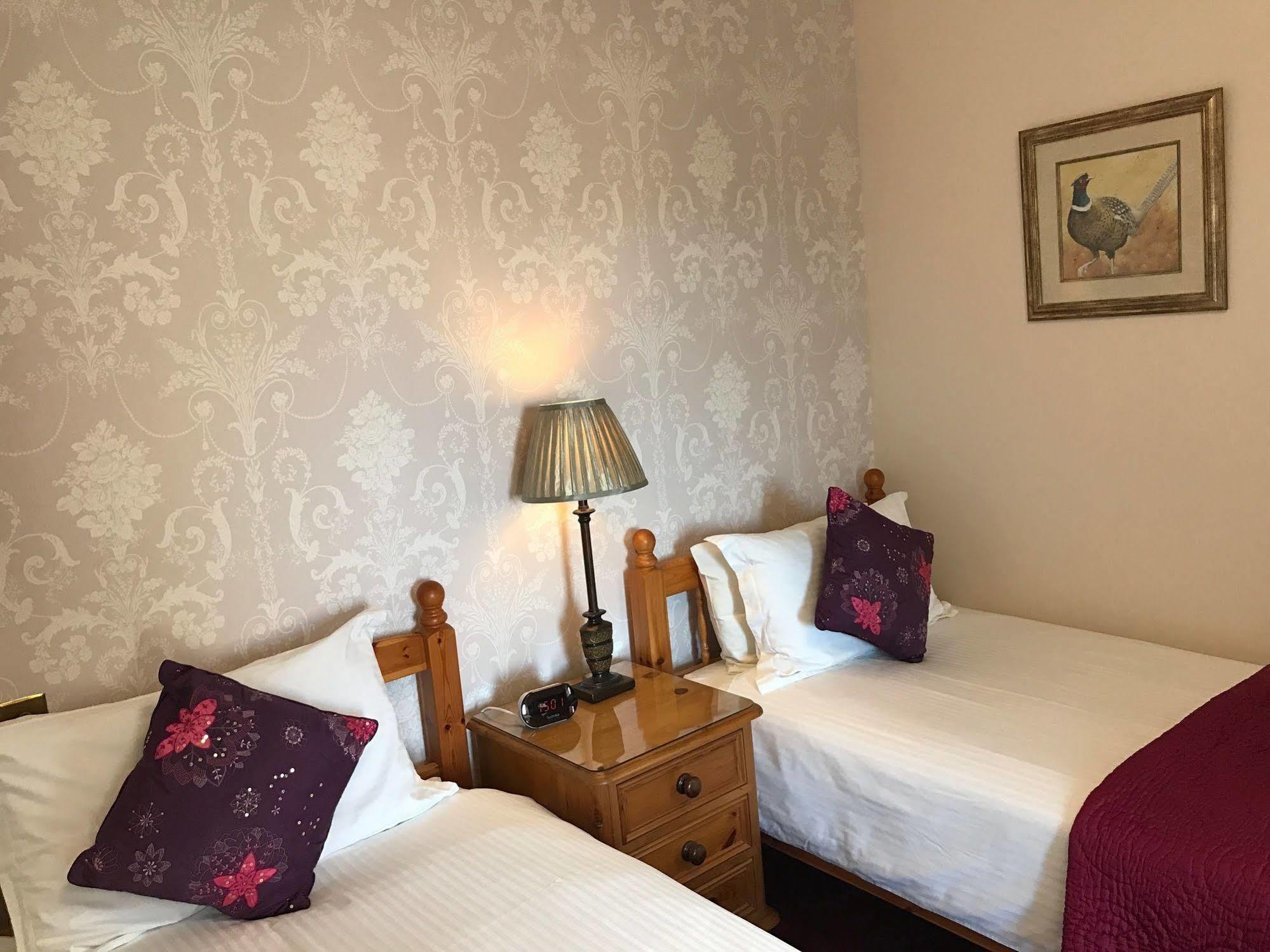 Rossmor Bed & Breakfast Grantown-on-Spey Exterior foto